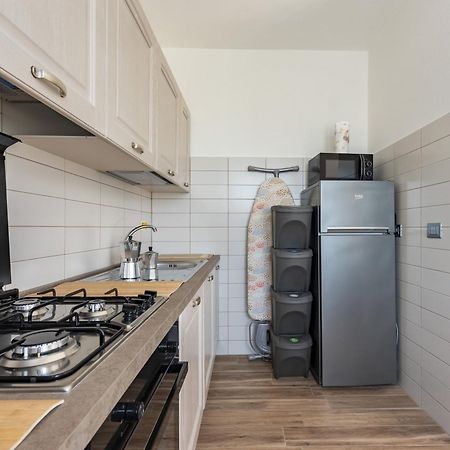 Joivy Villa Guanna - Charming Flat With Garden Bracco Luaran gambar