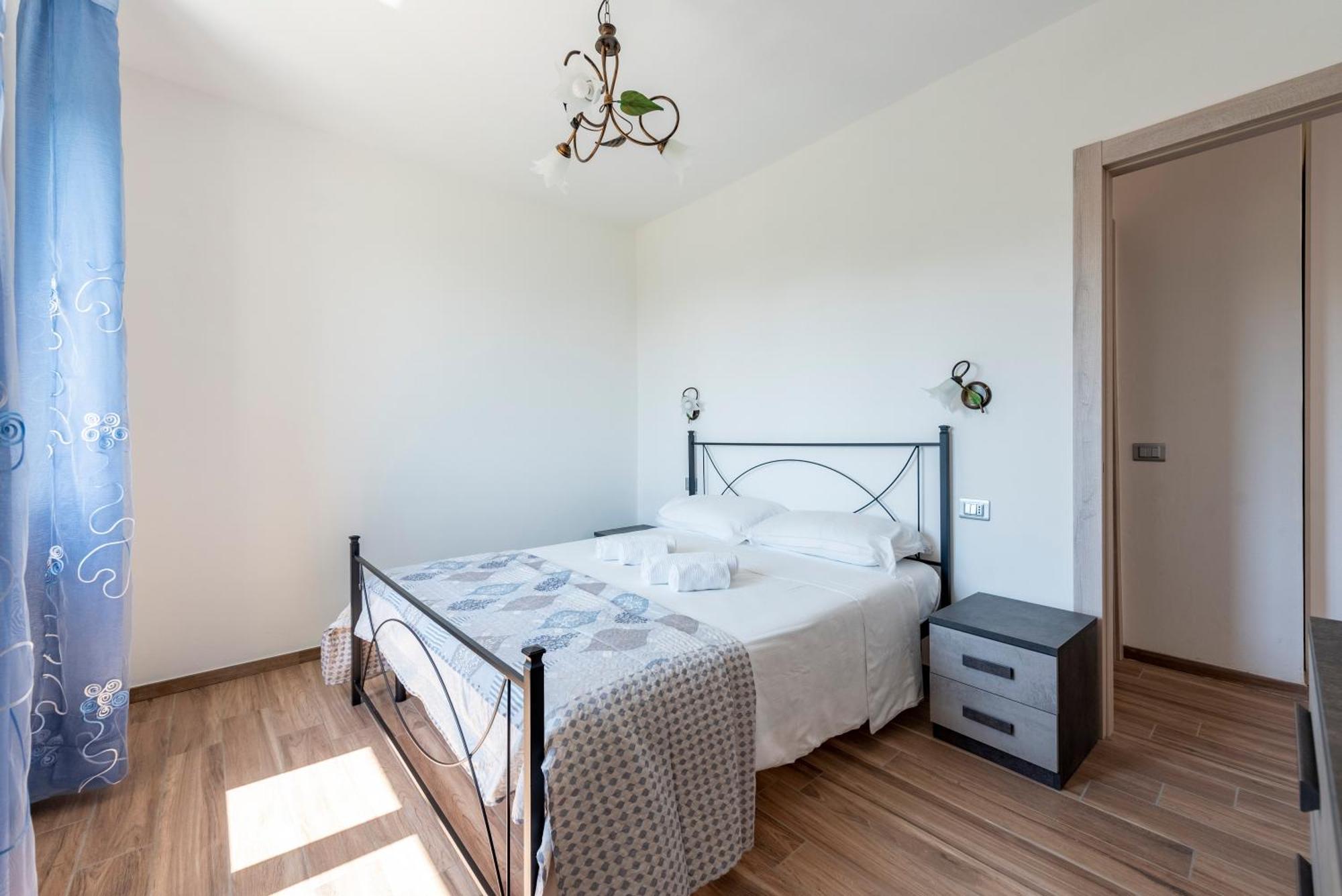 Joivy Villa Guanna - Charming Flat With Garden Bracco Luaran gambar
