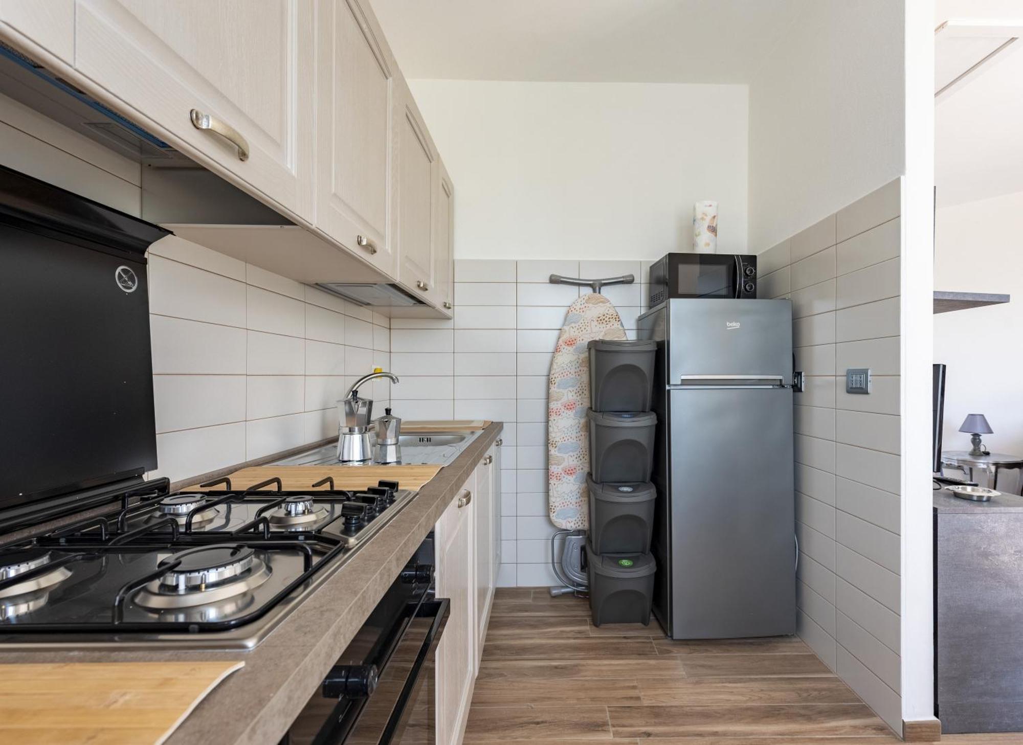 Joivy Villa Guanna - Charming Flat With Garden Bracco Luaran gambar